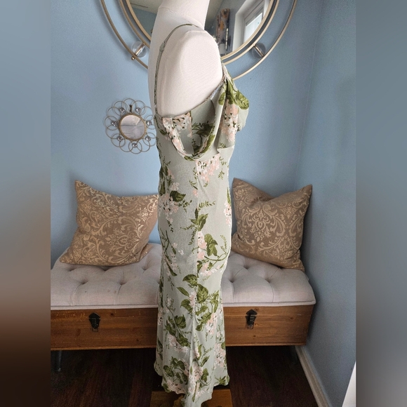 Reformation Reya Green Dress - Picture 5 of 11